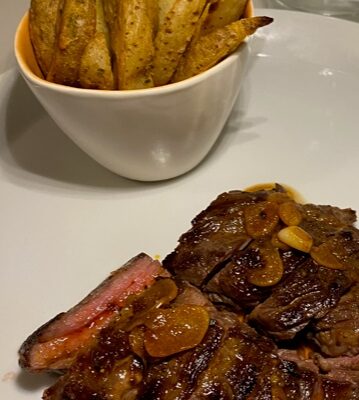 Skirt Steak with Lemon Paprika Sauce